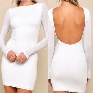 LULU'S M Gift of Love White and Silver Backless Long Sleeve Mini Dress NEW 0B8